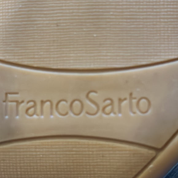 Franco Sarto leather side zip boots size 6M - Picture 5 of 10